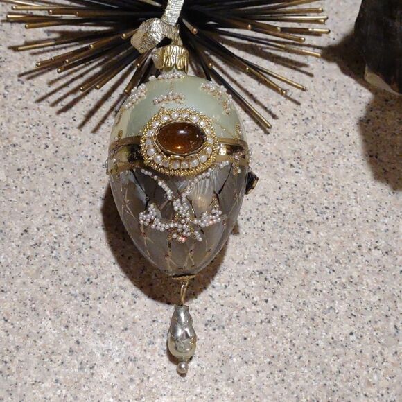 Dept 56 Ornaments by John Toole 2 ornate " jewels for your tree" bulbs - Picture 3 of 4